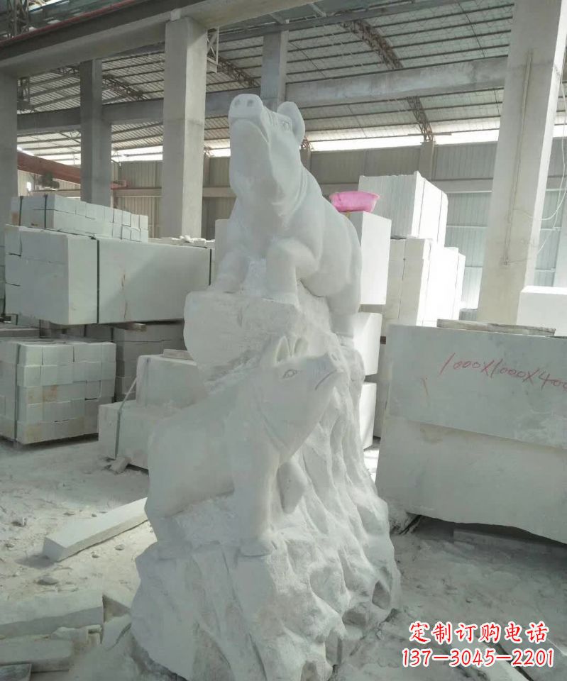 贵州瑞颜祥彩汉白玉生肖猪雕塑