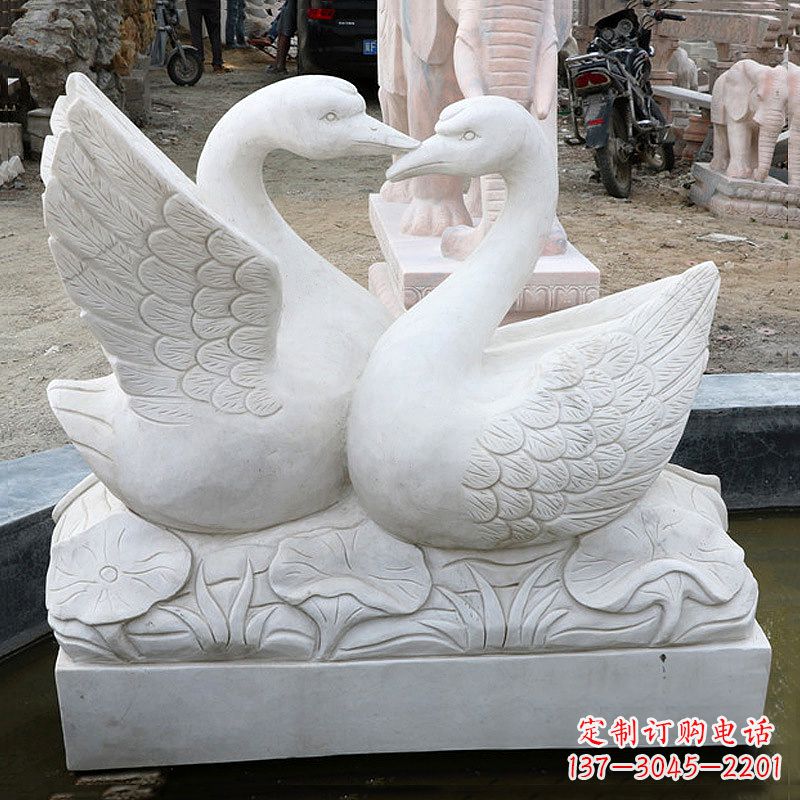 贵州精美绝伦的汉白玉天鹅石雕塑