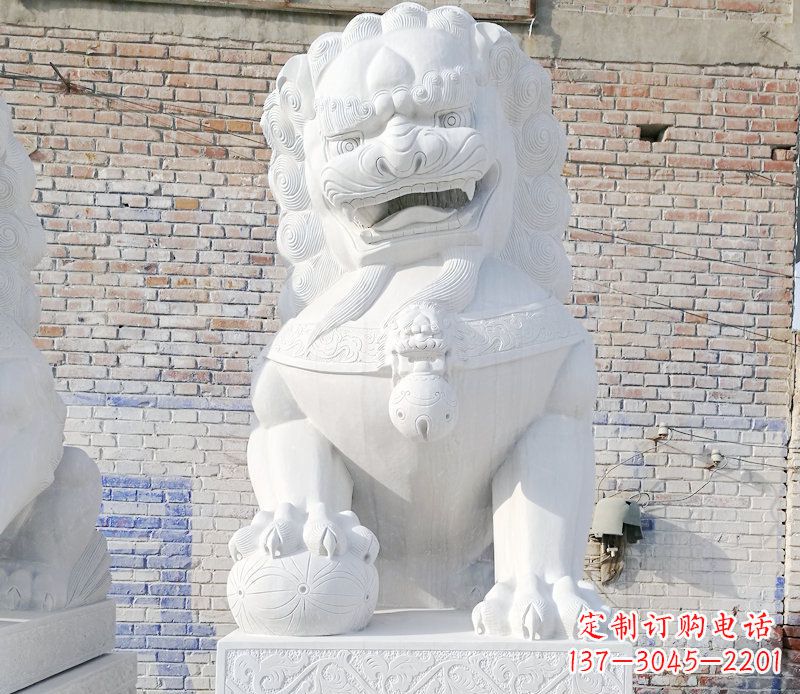 贵州正宗汉白玉狮子门墩雕塑