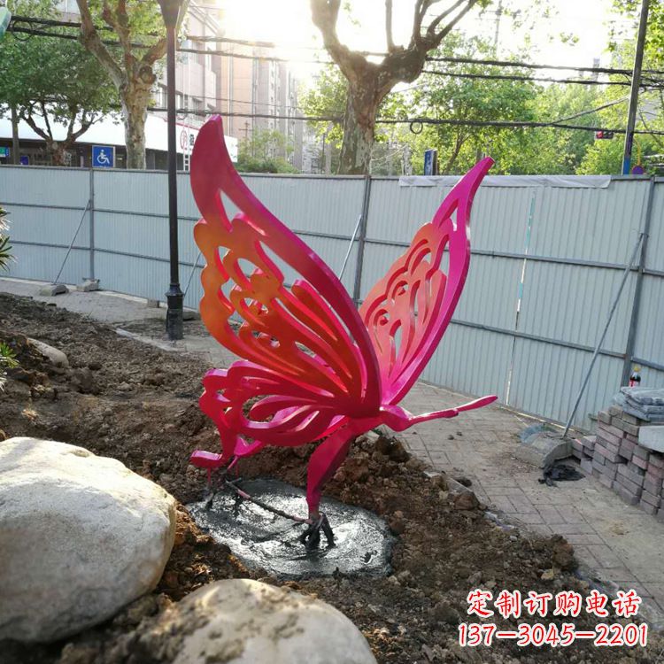 贵州红色不锈钢蝴蝶园林动物摆件