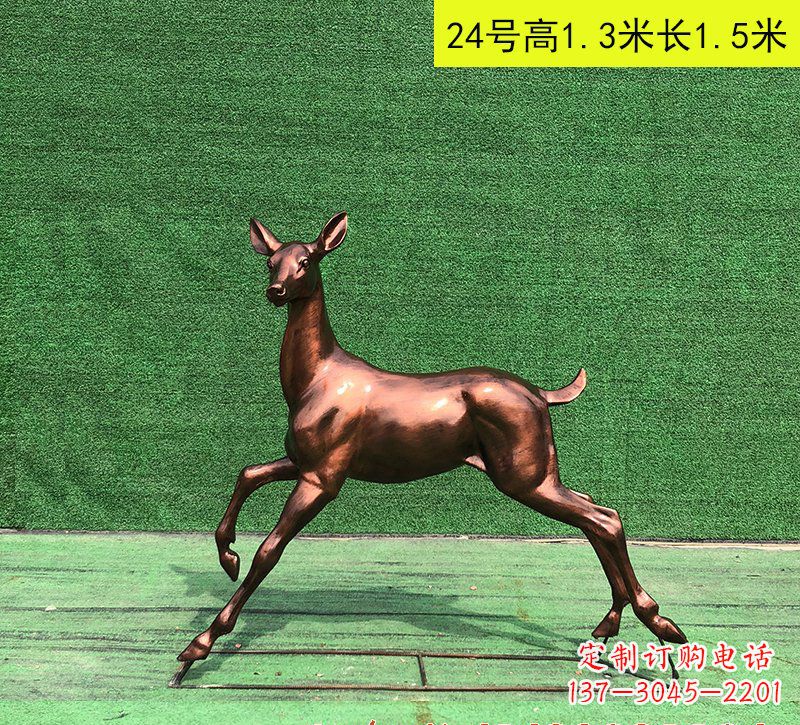贵州红铜鹿精美雕塑是中领雕塑定制厂家推出的一…