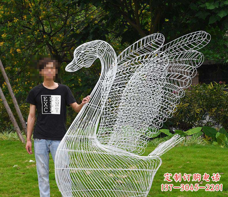 贵州艺术精灵——户外不锈钢天鹅雕塑