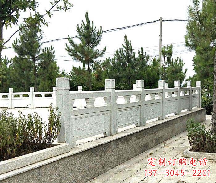 贵州大理石栏杆雕塑:精致的定制艺术品