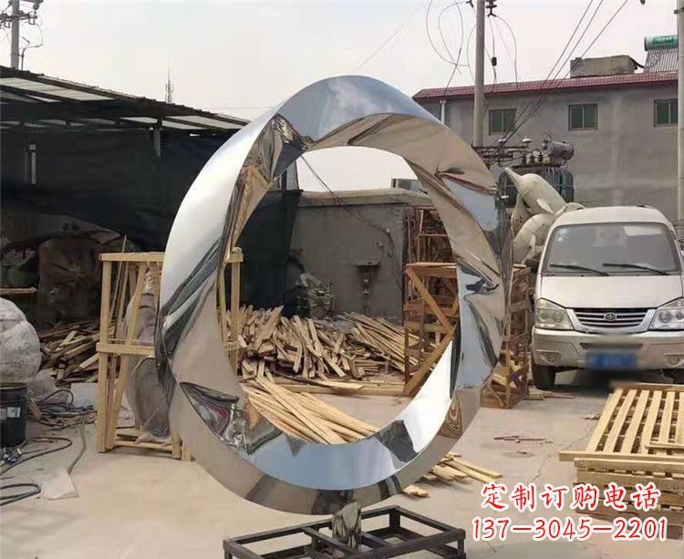 贵州镜面不锈钢几何圆环雕塑,经典永恒之美