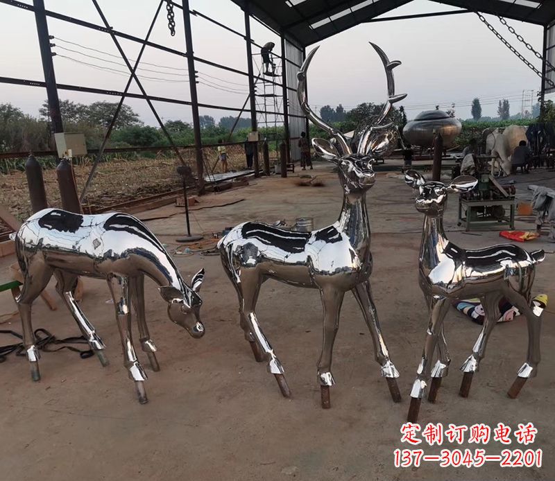 贵州赏心悦目的不锈钢小鹿雕塑