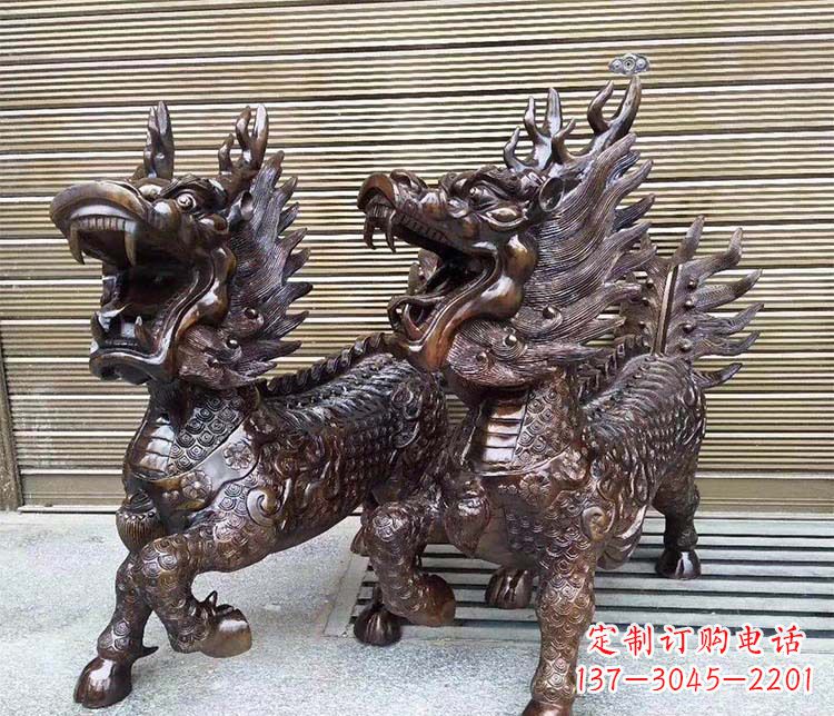 贵州中领雕塑:专业定制酒店门口招财麒麟铜雕