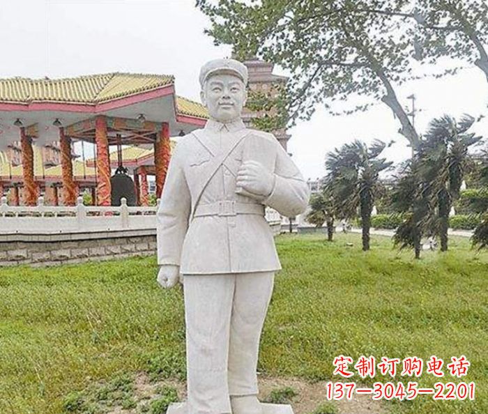 贵州雷锋石雕——传承奉献精神
