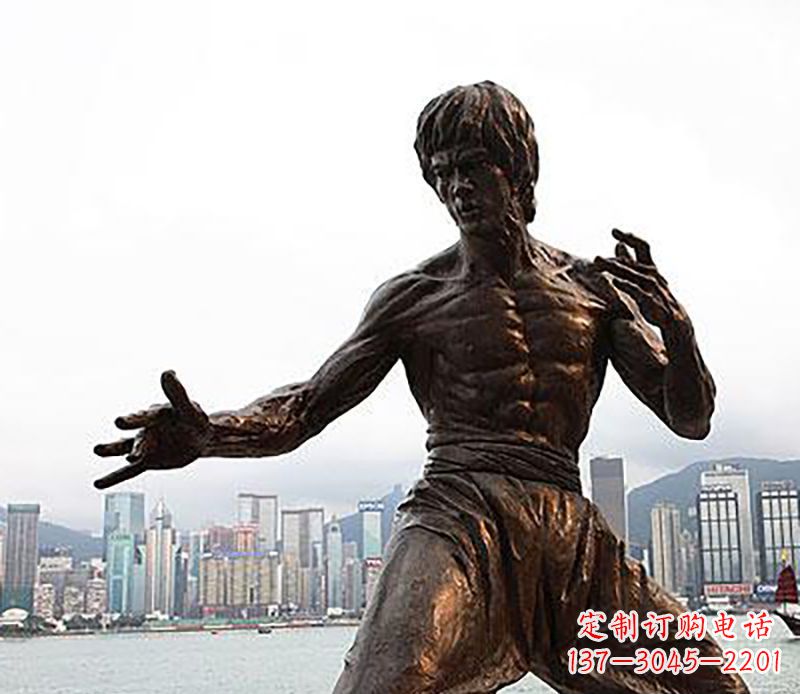 贵州李小龙铜雕,为您展现明星的精彩!