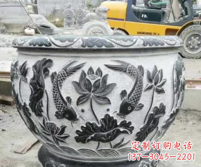 贵州鲤鱼石浮雕水缸,清新雅致