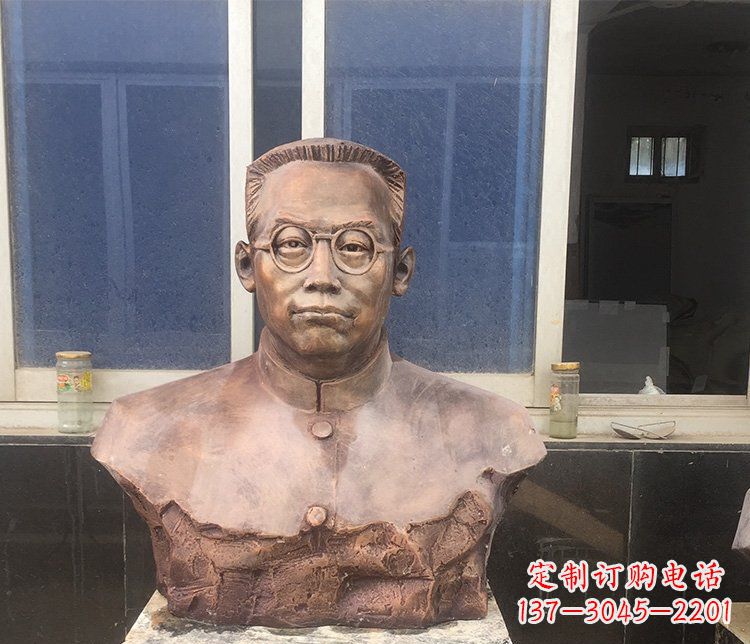 贵州精致的刘伯承头像铜雕