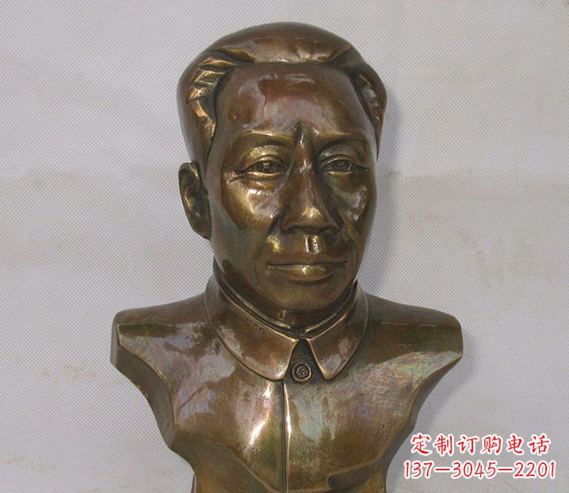 贵州传承中华文化，珍藏刘少奇雕塑