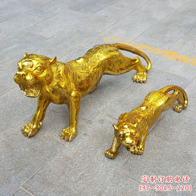 贵州鎏金老虎,铜雕工艺精美