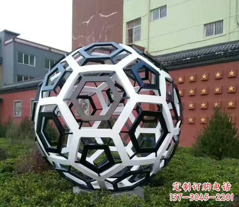 贵州中领雕塑定制足球公园不锈钢雕塑