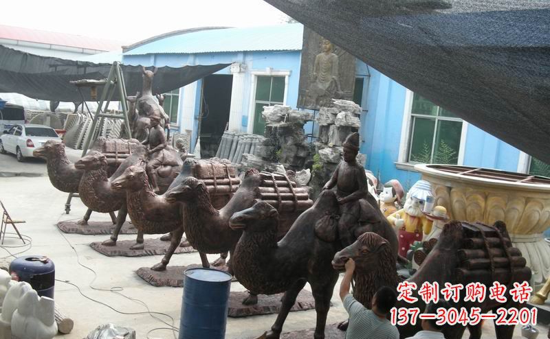 贵州骆驼公园动物铜雕魅力无限