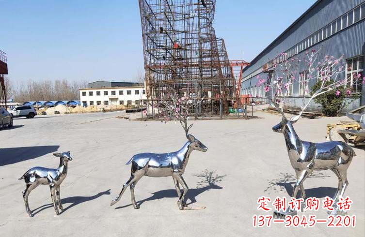 贵州梅花鹿不锈钢雕塑,惊艳于众