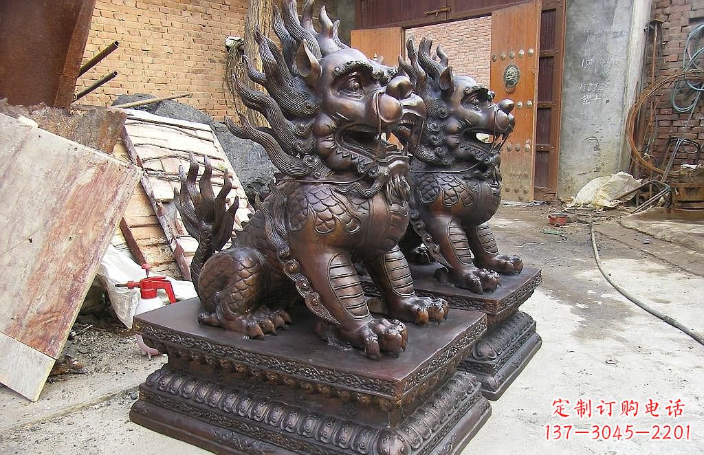 贵州传统工艺精制–钜细工艺麒麟铜雕