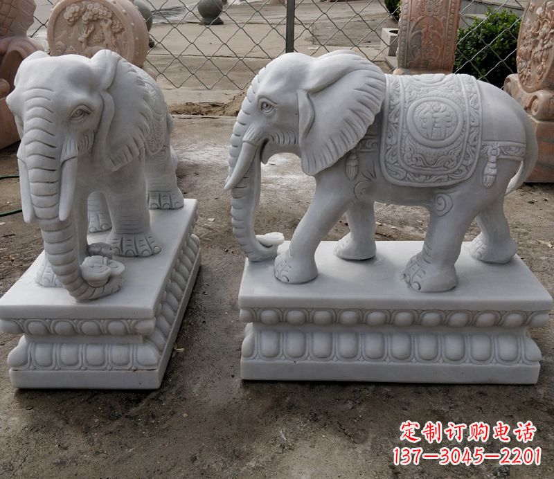 贵州门前石雕大象