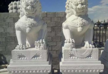 贵州汉白玉镇宅狮子石雕，完美贴近生活
