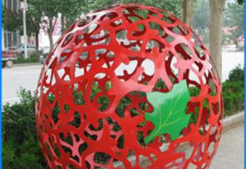 贵州街边不锈钢镂空球和树叶景观雕塑