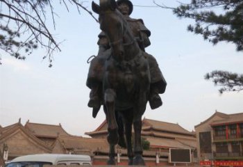 贵州雕刻精美的蒙古人骑马铜雕