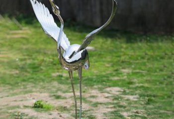 贵州高端定制丹顶鹤展翅不锈钢雕塑