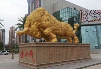贵州鎏金开荒牛铜雕像，城市街道景观动物雕塑
