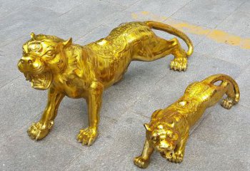贵州鎏金老虎，铜雕工艺精美