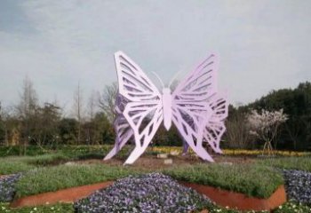 贵州流动而优雅的蝴蝶雕塑