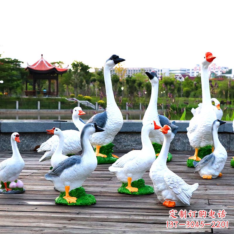 贵州高端铜质农场天鹅雕塑