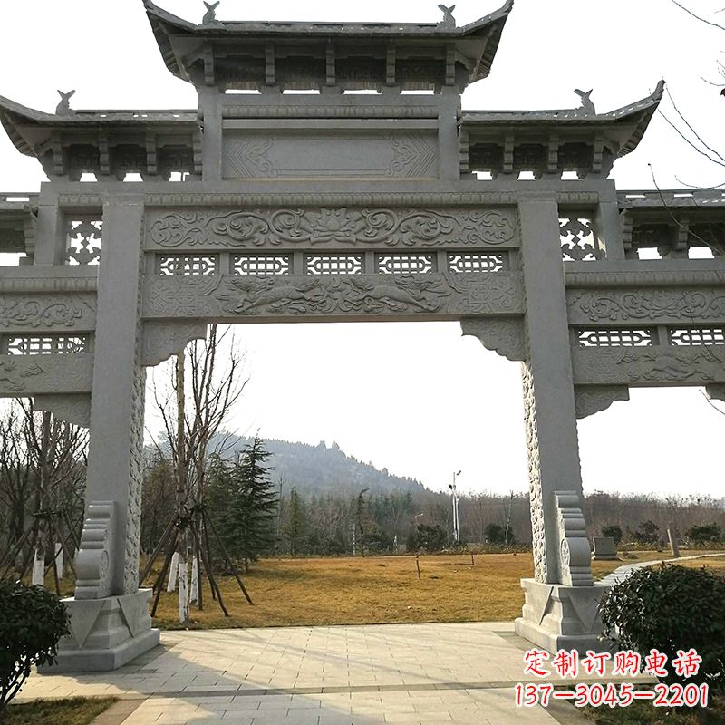 贵州农村石雕牌坊