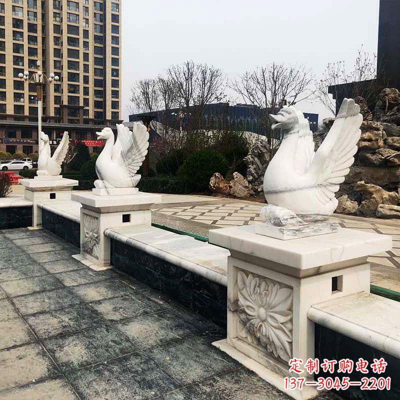贵州中领雕塑提供最高质量的天鹅雕塑定制服务。…