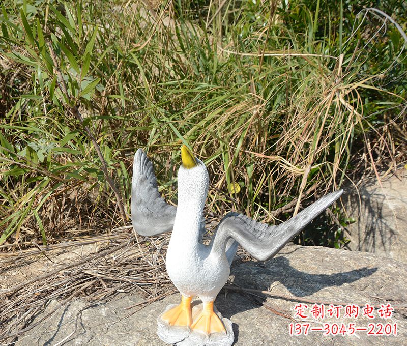 贵州捧鸽天使精美雕塑是由中领雕塑厂家生产的杰…