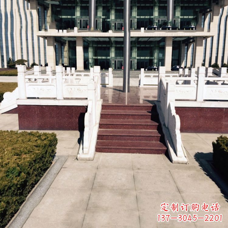 贵州高贵的象征——中领雕塑升旗台雕塑