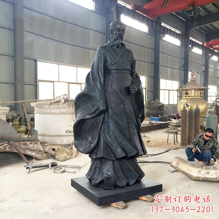 贵州体现古典韵味,屈原铜雕塑!