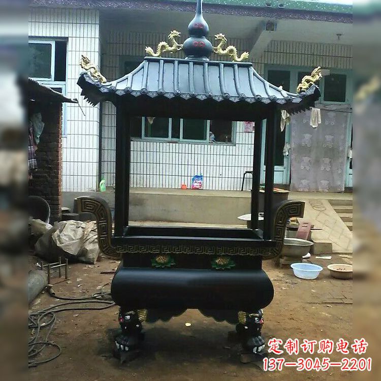 贵州中领雕塑精美全铜香炉古典雕塑
