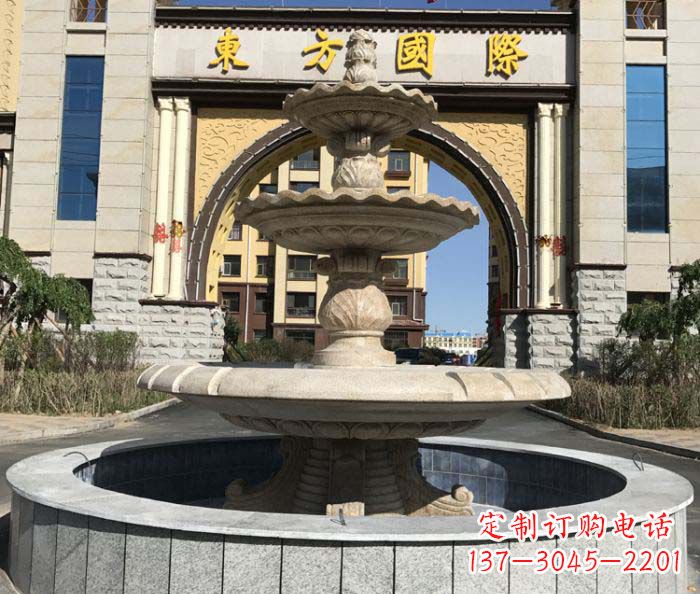 贵州三层欧式喷泉石雕,为小区增添质感