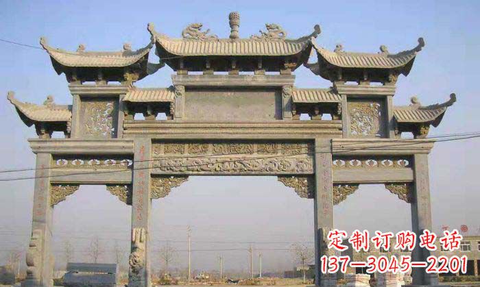 贵州特色街角石雕牌坊精致典雅的装点