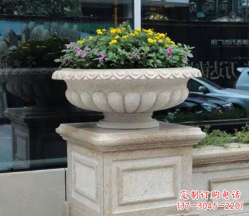 贵州精美大理石花盆雕塑
