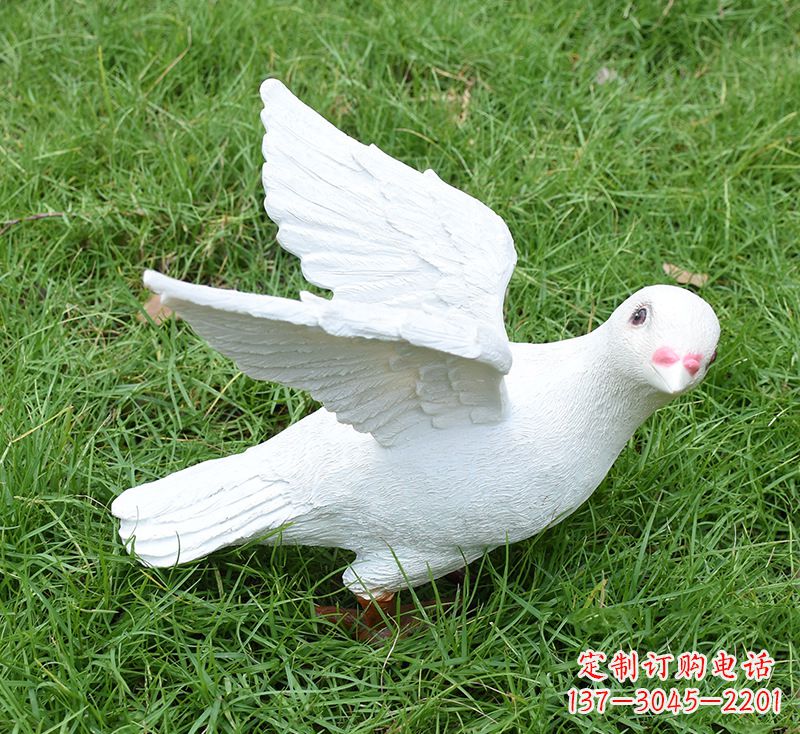 贵州象征和平的少女和平鸽雕塑