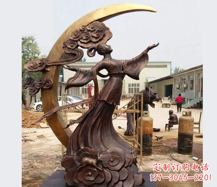 贵州中领雕塑:精美嫦娥月亮铜雕