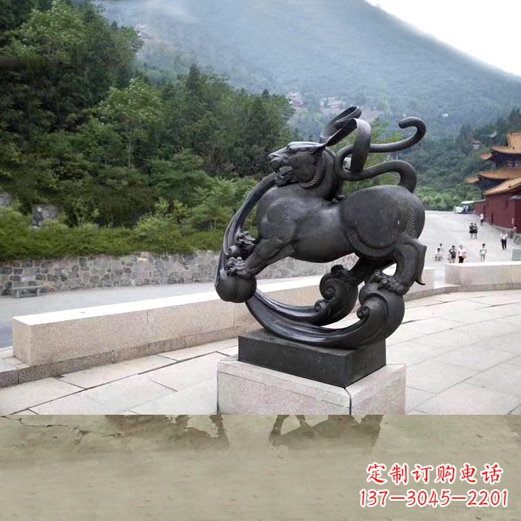 贵州神兽白虎铜雕塑,雕刻出传统中国文化之精髓