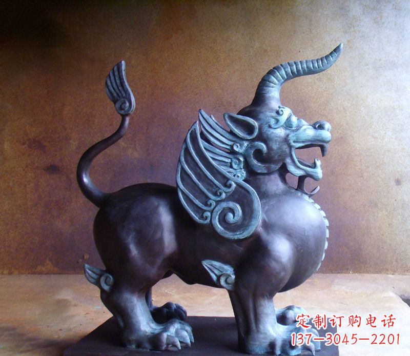 贵州传承中国神兽文化的独角兽铜雕塑