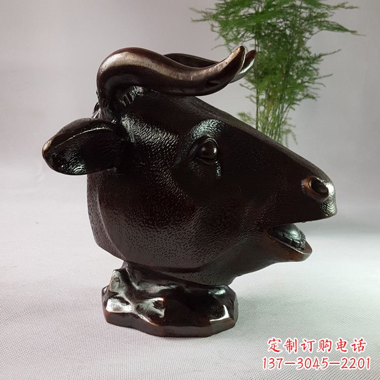 贵州铸铜牛的雕塑,尽显您的牛年风采