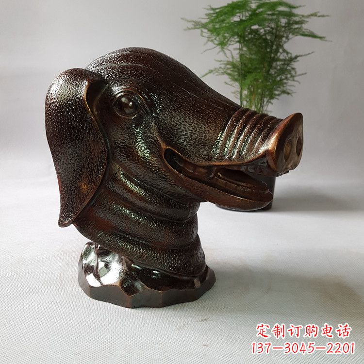贵州精美完美的生肖猪铜兽首