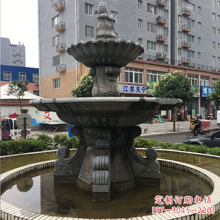 贵州石材石雕喷泉:高品质的室外装饰艺术品