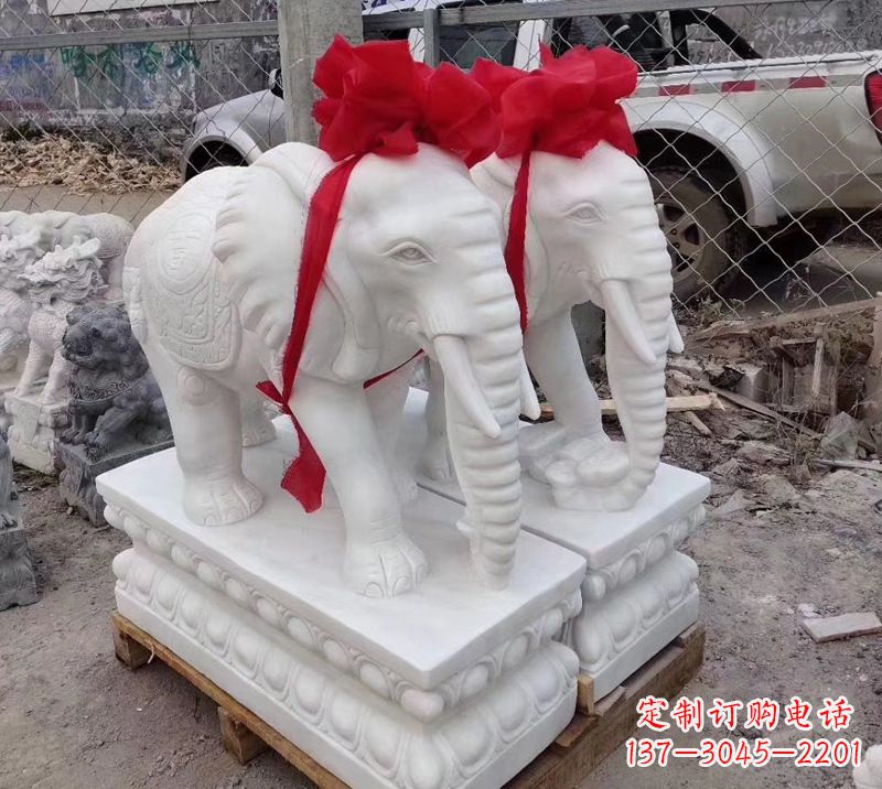 贵州元宝驾驭的大象雕塑艺术