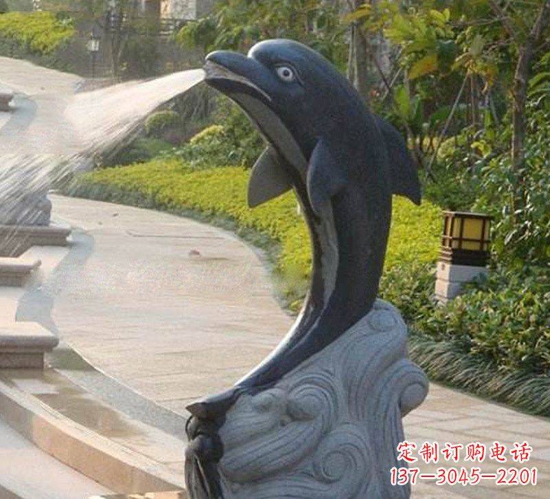 贵州海豚雕塑:惊艳世间,把精灵捧在掌心