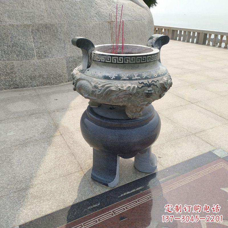 贵州石雕圆香炉
