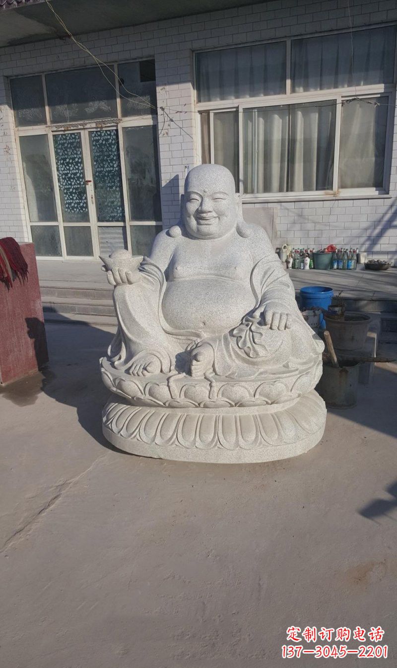 贵州石雕坐式弥勒佛
