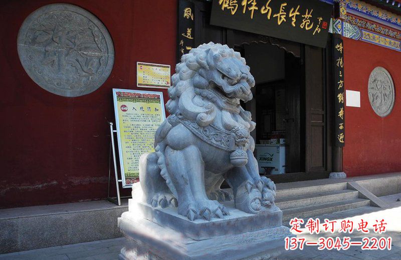贵州石狮子寺庙门口石雕